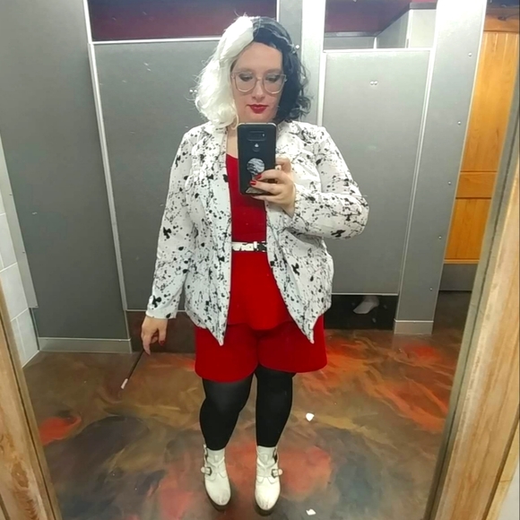 Meet your Posher, Quincy - Picture 5 of 8